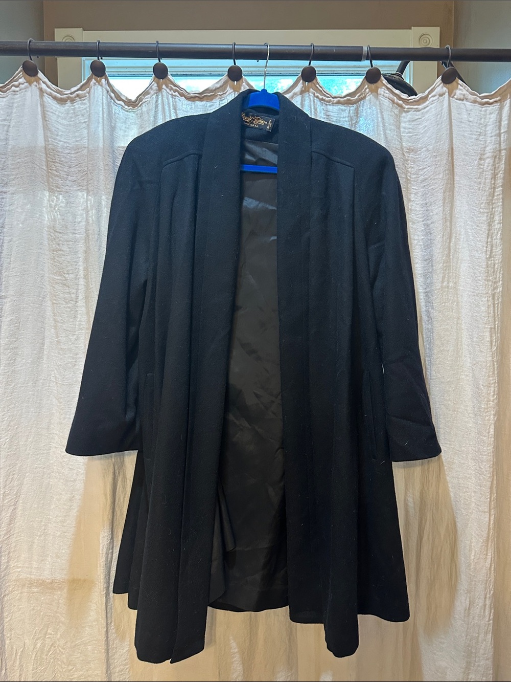 1980’s Classic Black Open-Front Trench Coat - Timeless Layering Piece